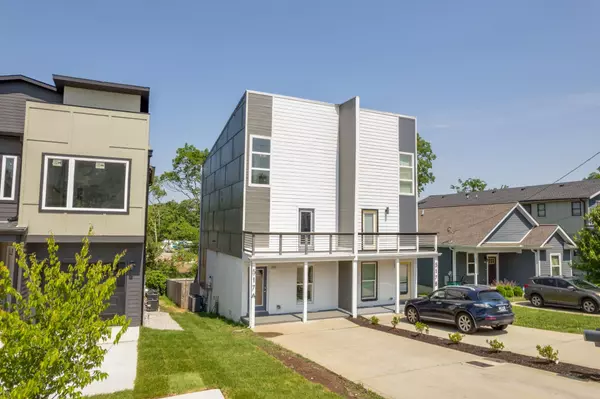 517 Weakley Ave #B, Nashville, TN 37207