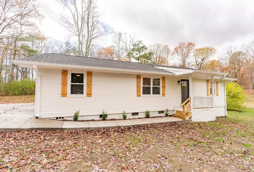 3917 Umbarger Lane, Signal Mountain, TN 37377