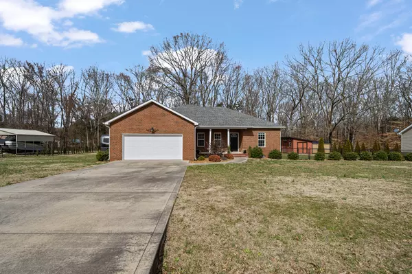 Winchester, TN 37398,438 Fairview Cir