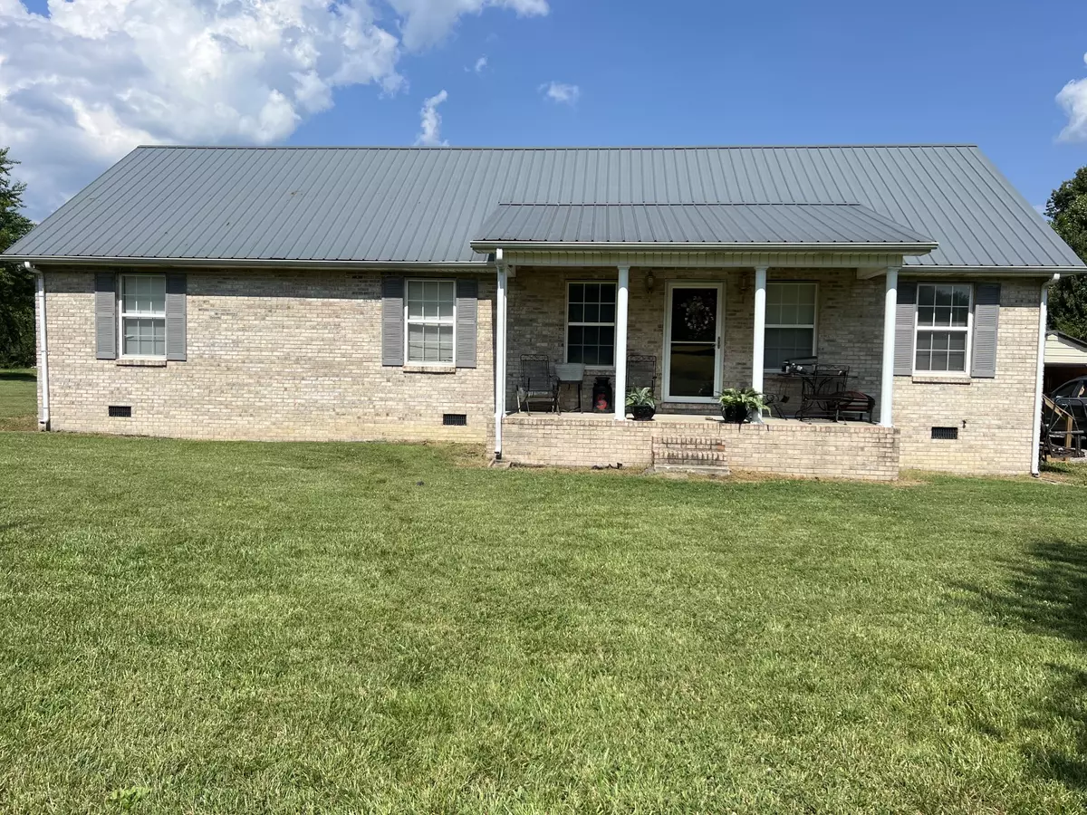 Lafayette, TN 37083,354 Spring Creek Rd