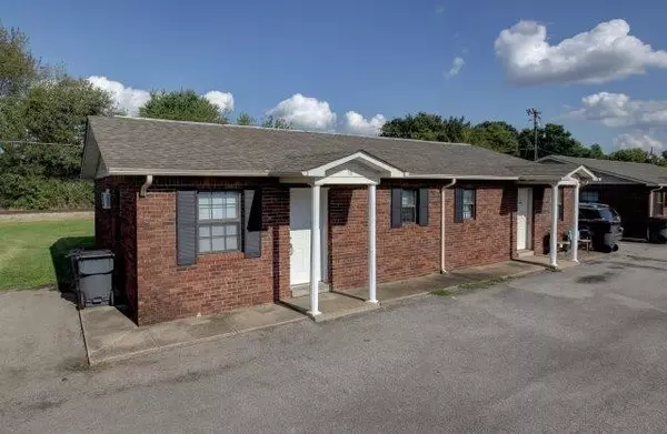 404 Thompsonville Lane #19, Oak Grove, KY 42262