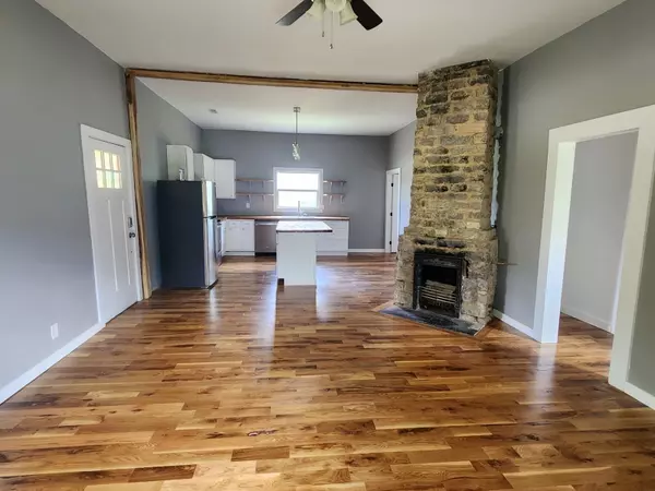 Shelbyville, TN 37160,2154 Highway 64 #W