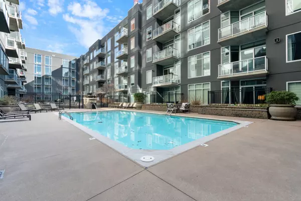 Nashville, TN 37203,600 12th Ave #S #405