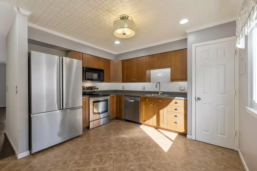 200 Royal Oaks Blvd #A1, Franklin, TN 37067