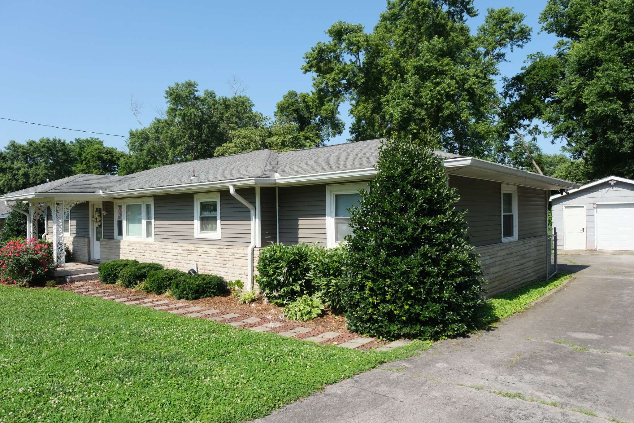 Gallatin, TN 37066,820 Spencer Ave