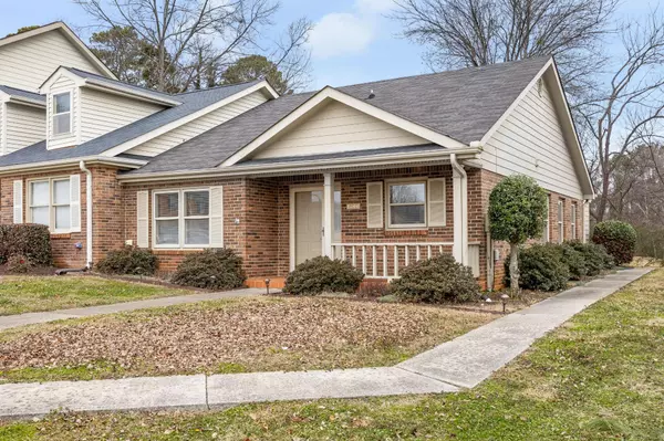 6744 Hickory Manor Circle, Chattanooga, TN 37421