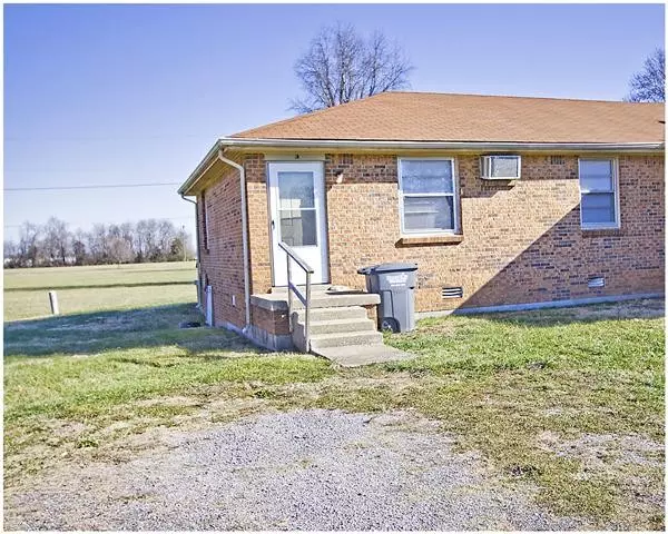 151 Airport Rd Unit A, Clarksville, TN 37042