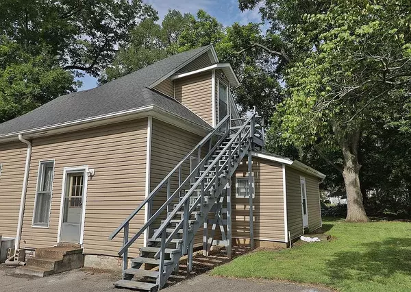 Martin, TN 38237,207 Church St