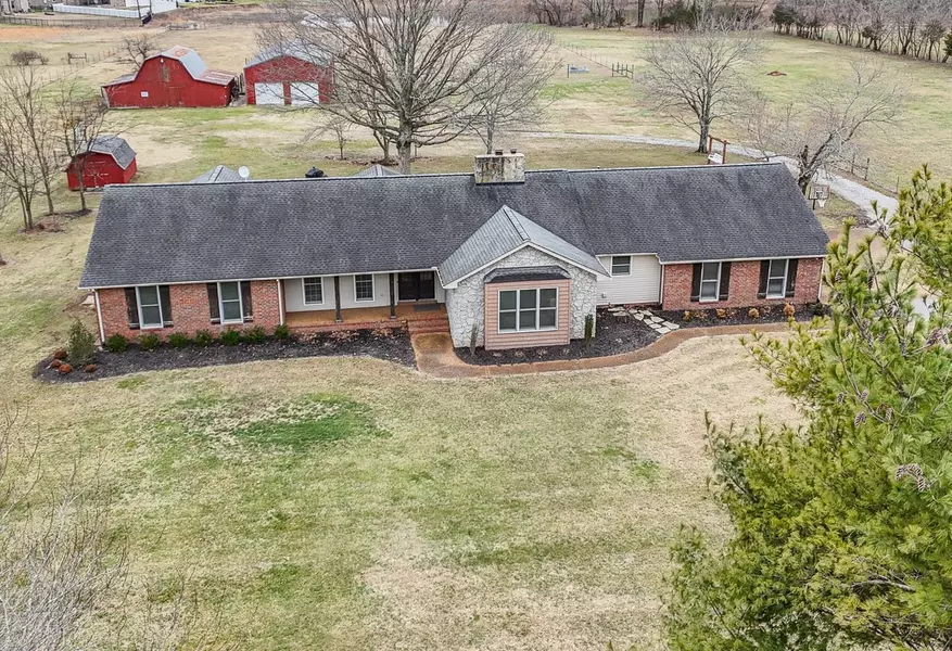 1141 Walnut Grove Rd, Christiana, TN 37037