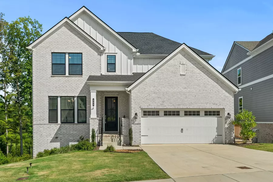 409 Meandering Way, White House, TN 37188