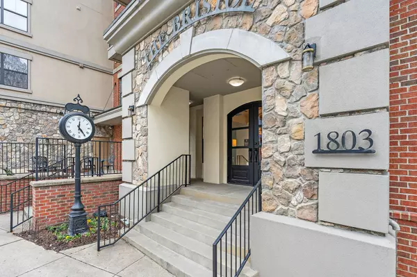 Nashville, TN 37203,1803 Broadway #628