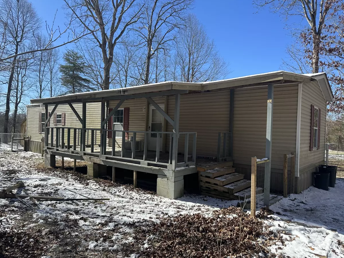 Beersheba Springs, TN 37305,206 Marcus Hill Rd