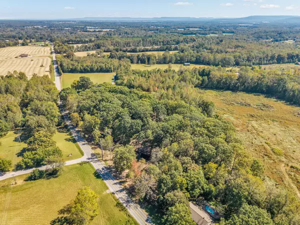 Flintville, TN 37335,168 Oliver Smith Rd