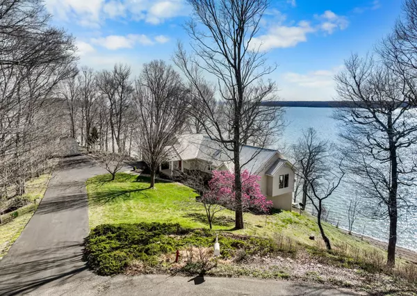 Eddyville, KY 42038,548 DIXON LANE