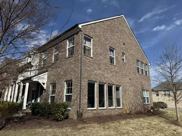 Hendersonville, TN 37075,340A Lakeside Park Dr