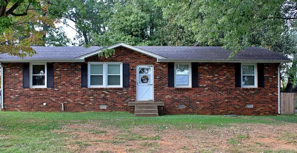 178 Honeysuckle Rd, Franklin, KY 42134