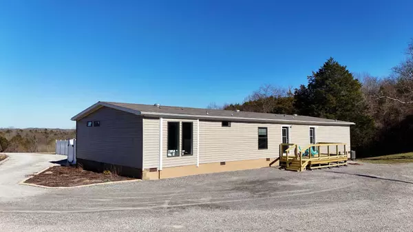 Burkesville, KY 42717,2695 Leslie Rd