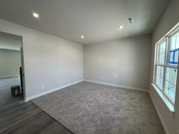 Gallatin, TN 37066,1153 Savannah Ave