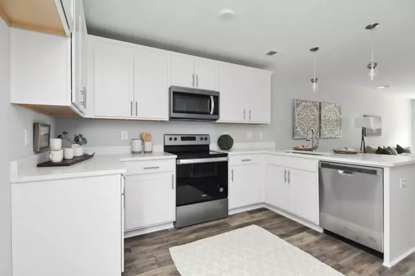 Burns, TN 37029,100 Henry Dr #801