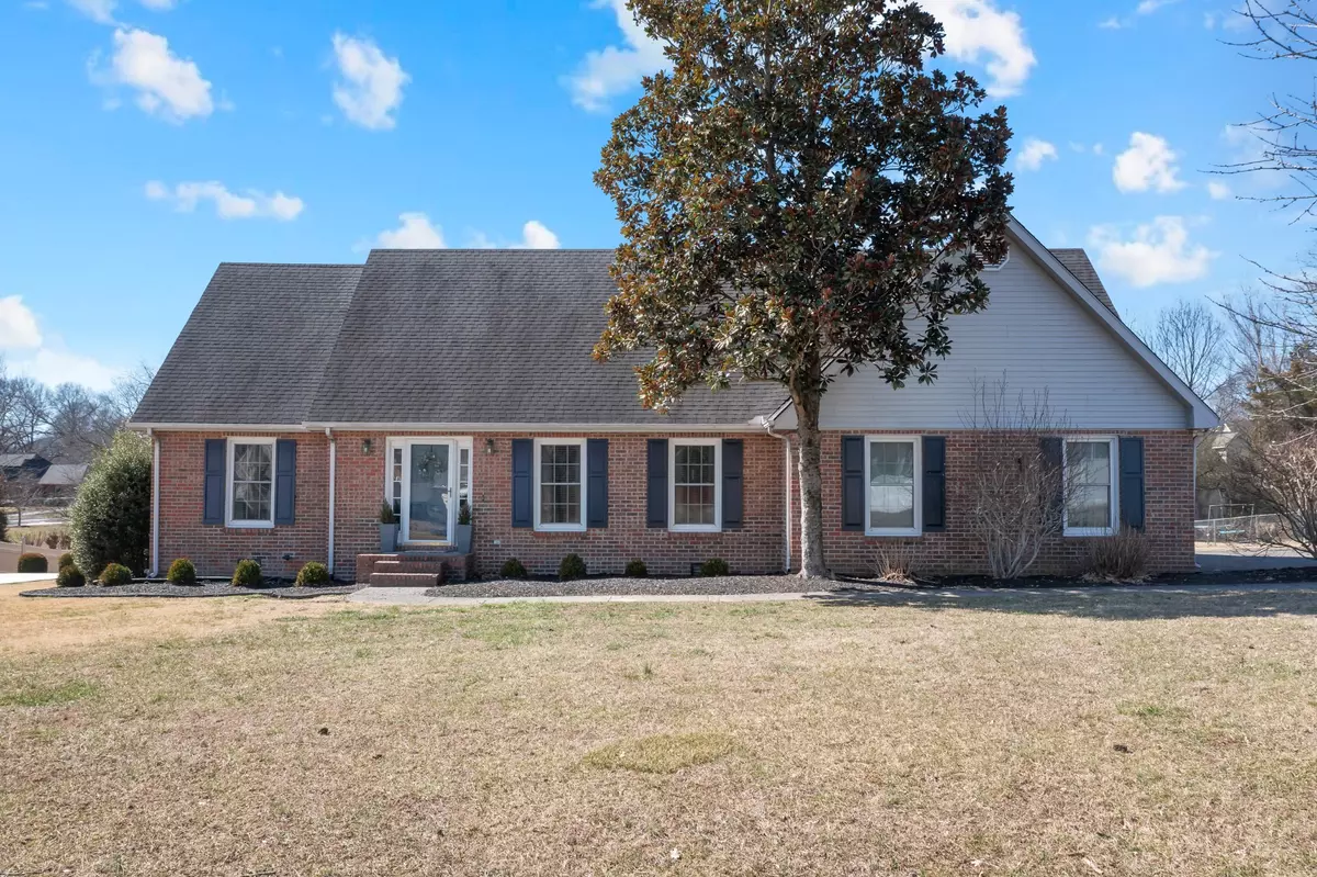 Tullahoma, TN 37388,104 Safley Dr