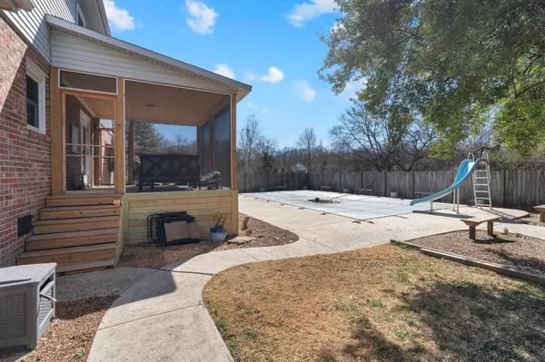 Tullahoma, TN 37388,104 Safley Dr