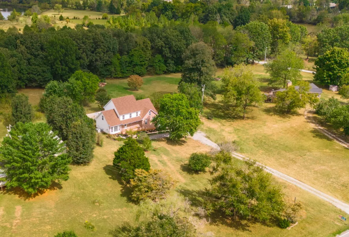 Cross Plains, TN 37049,8670 Cedar Grove Rd