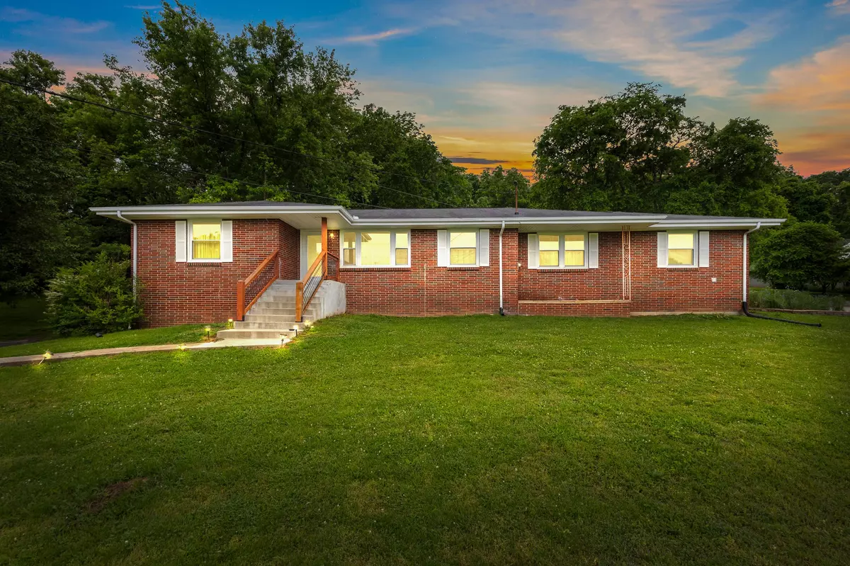 Goodlettsville, TN 37072,210 Shevel Dr