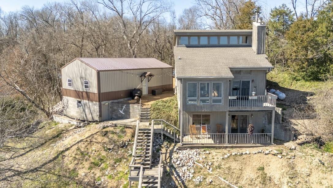 1515 Riverside Ln, Adamsville, TN 38310