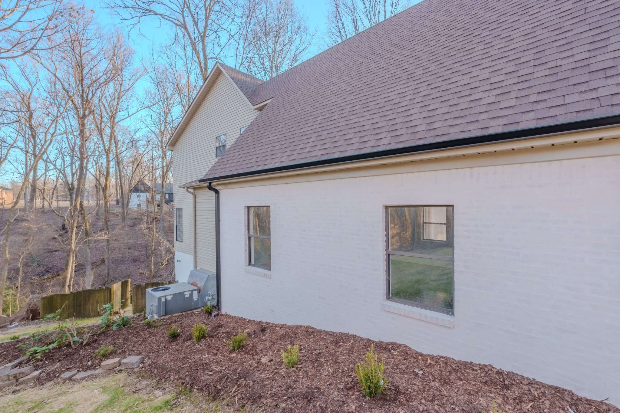 Florence, AL 35634,103 East Cv