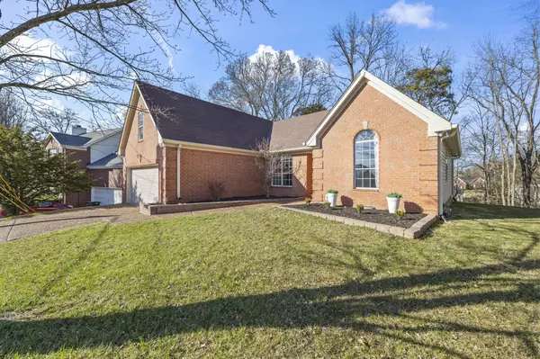 1442 Brighton Cir, Old Hickory, TN 37138