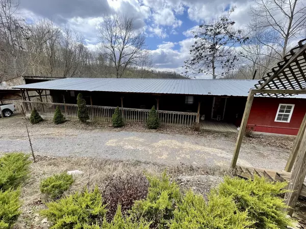 Dowelltown, TN 37059,250 Possum Hollow Rd