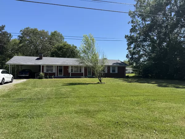 Big Sandy, TN 38221,105 Able St