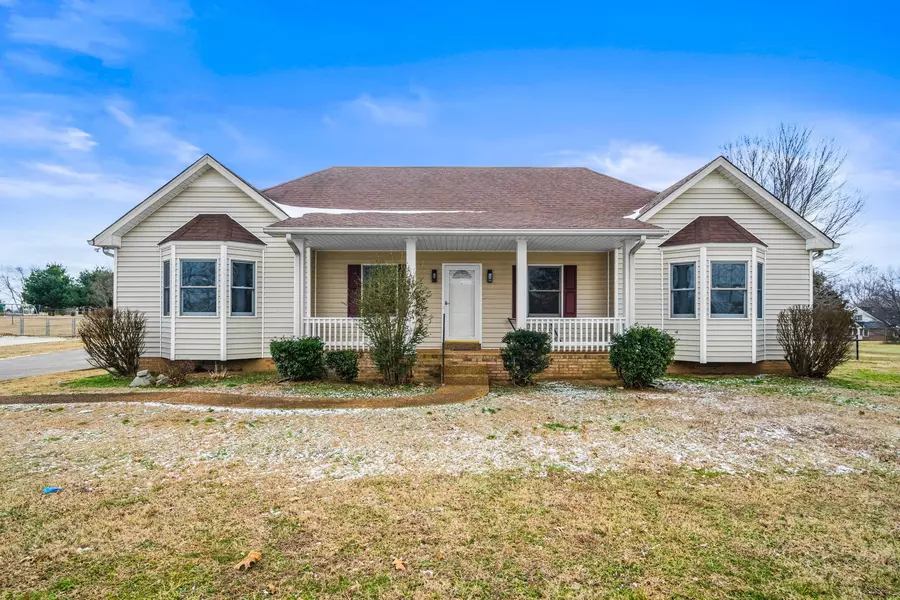 2490 Pleasant View Rd, Pleasant View, TN 37146