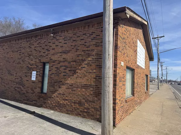 Clarksville, TN 37042,809 Providence Blvd