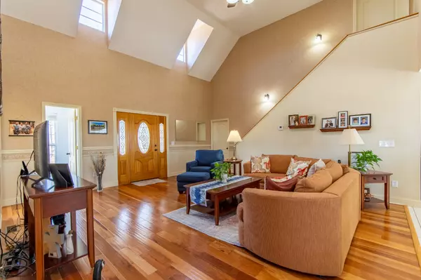 Adamsville, TN 38310,115 Tanyard Cir