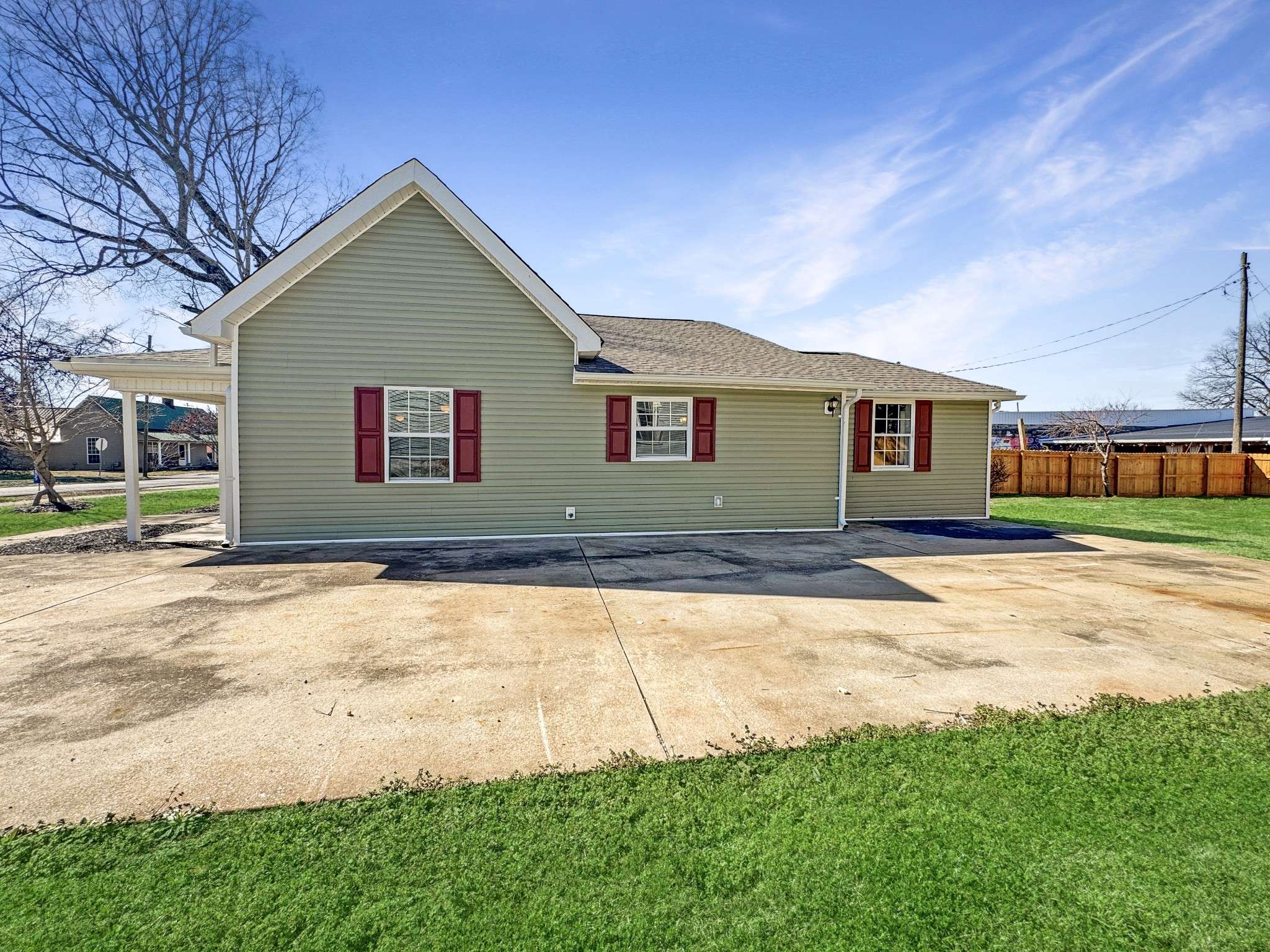 Cowan, TN 37318,205 Cowan St #E