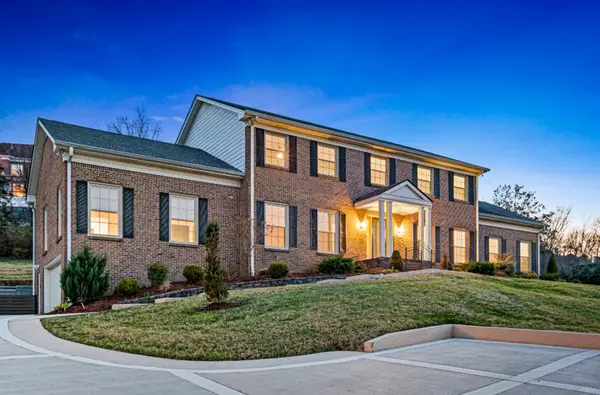 Brentwood, TN 37027,5103 Fountainhead Dr