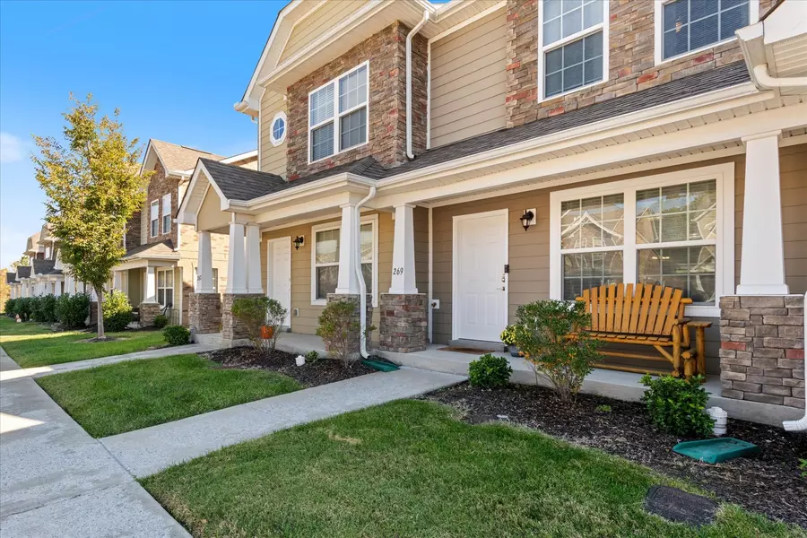 269 Cobblestone Place Dr, Goodlettsville, TN 37072