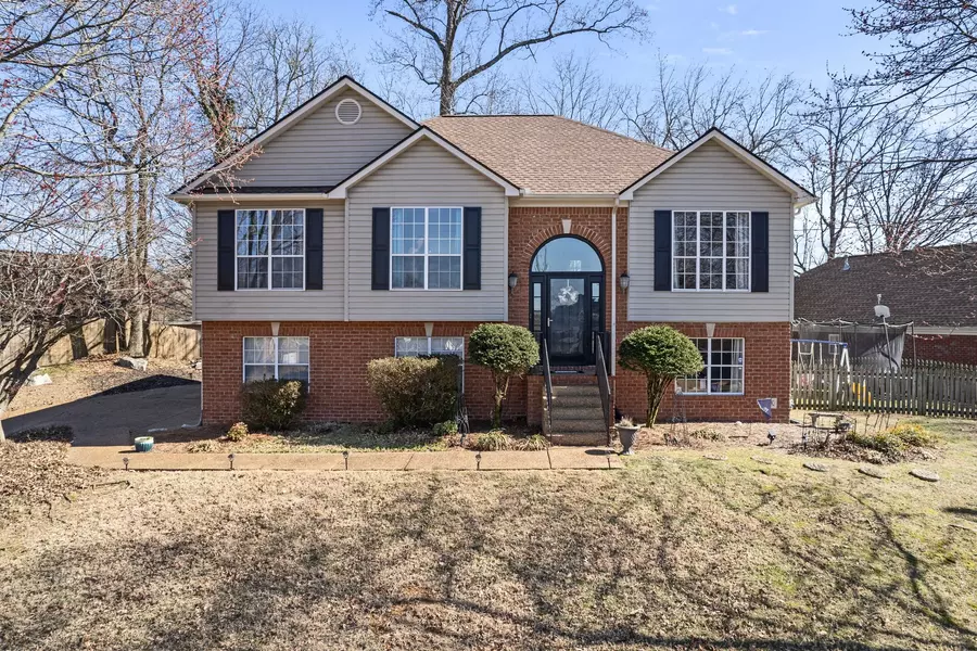 1433 Brighton Circle, Old Hickory, TN 37138