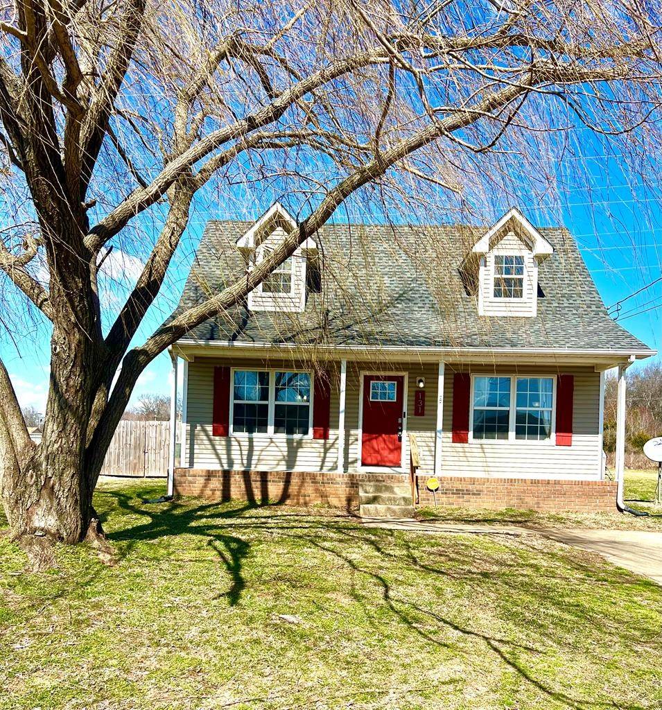 131 Waterford Dr, Oak Grove, KY 42262