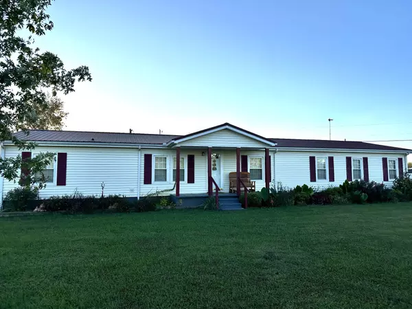 326 Whitaker Rd, Shelbyville, TN 37160