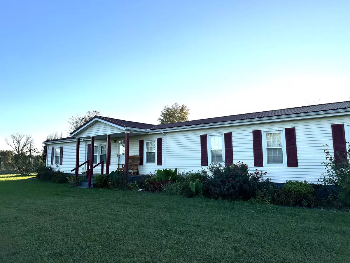 Shelbyville, TN 37160,326 Whitaker Rd