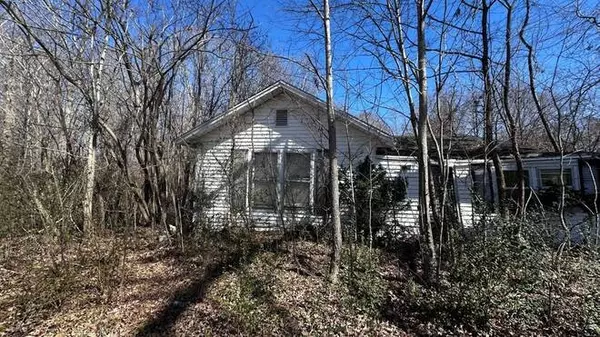 Paris, TN 38242,920 Highway 69 #N