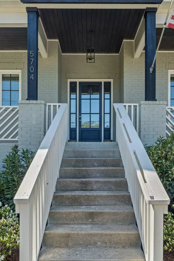 Nashville, TN 37205,5704 Old Harding Pike