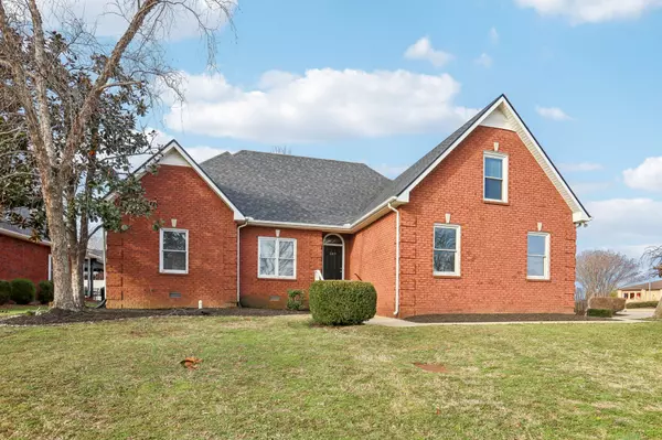 247 White Cloud Trl, Murfreesboro, TN 37127
