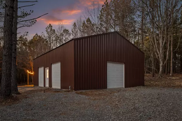 Signal Mountain, TN 37377,1194 Horseshoe Road