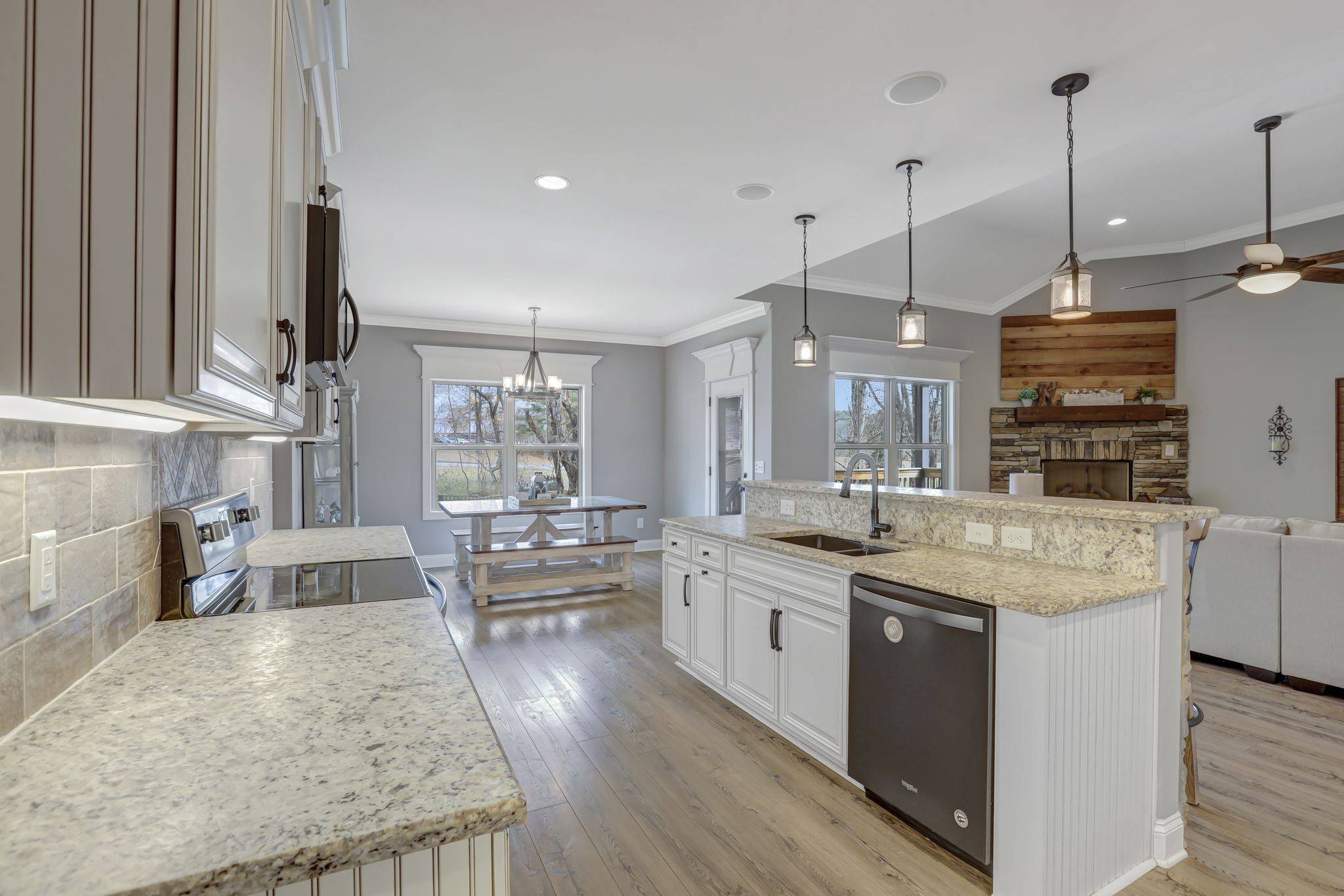 Columbia, TN 38401,653 Josef Cir