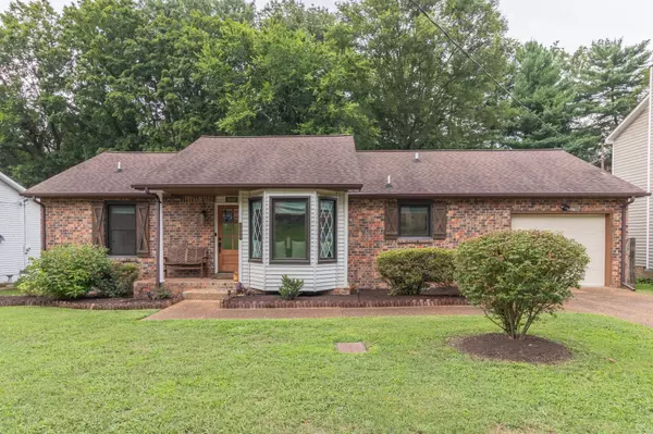 3048 Reelfoot Dr, Nashville, TN 37214