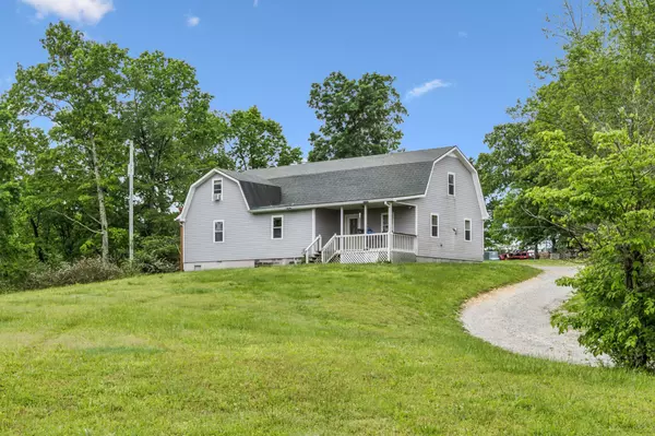 Mc Ewen, TN 37101,945 Sheehy Rd