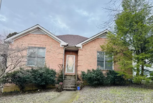 2916 Vaulx Ln,  Nashville,  TN 37204